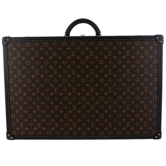 Louis Vuitton - Picture 2 of 6